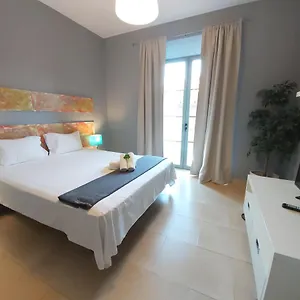  Apartment Del Parque Flats